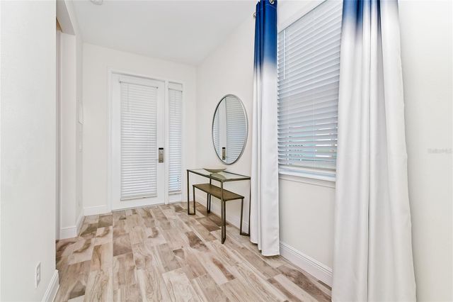 2956 ON THE ROCKS, Kissimmee, FL 34747