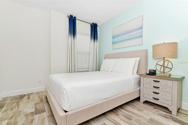2956 ON THE ROCKS, Kissimmee, FL 34747