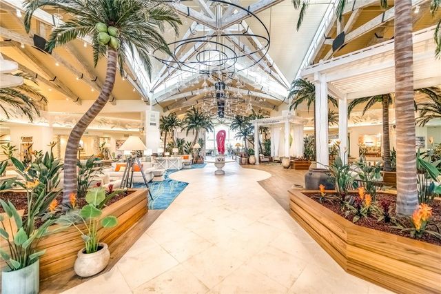 2956 ON THE ROCKS, Kissimmee, FL 34747