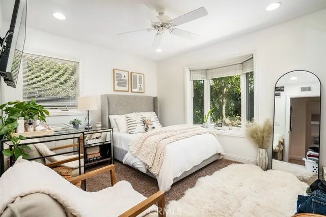 2012 Diana Lane, Newport Beach, CA 92660