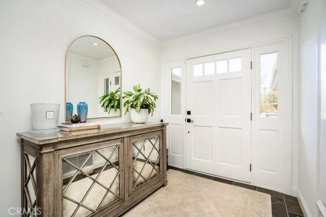 2012 Diana Lane, Newport Beach, CA 92660