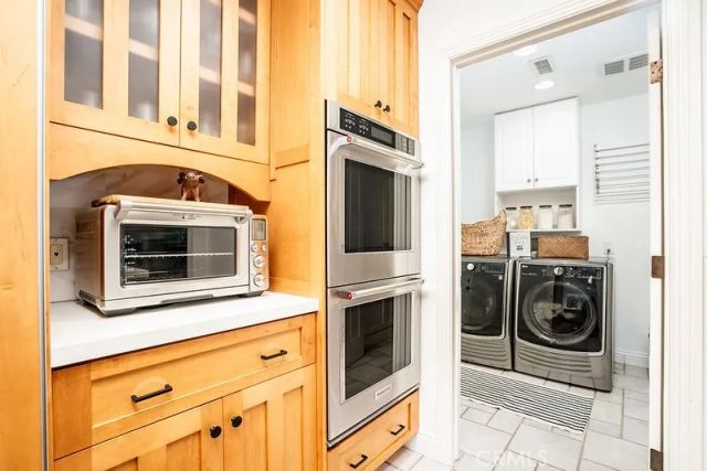 2012 Diana Lane, Newport Beach, CA 92660