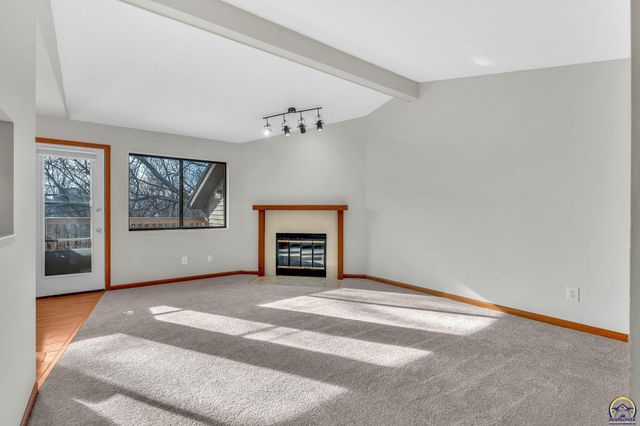 5741 SW 22nd Ter Unit 5, Topeka, KS 66614