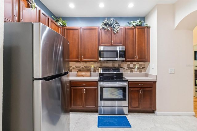 3001 LAUREL PARK LANE 106, Kissimmee, FL 34741