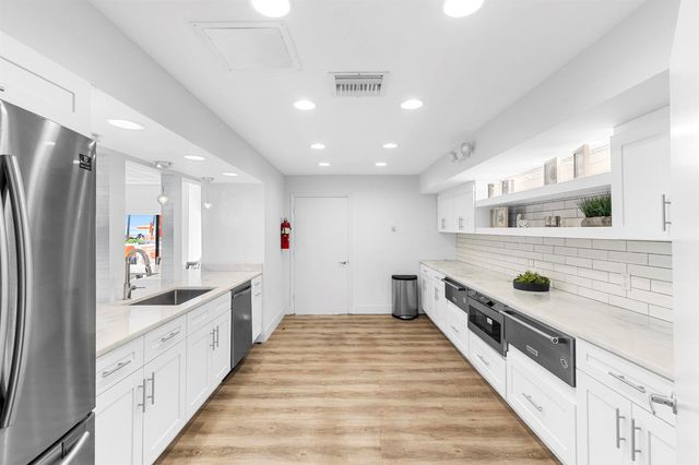 3800 Galt Ocean Drive 808, Fort Lauderdale, FL 33308