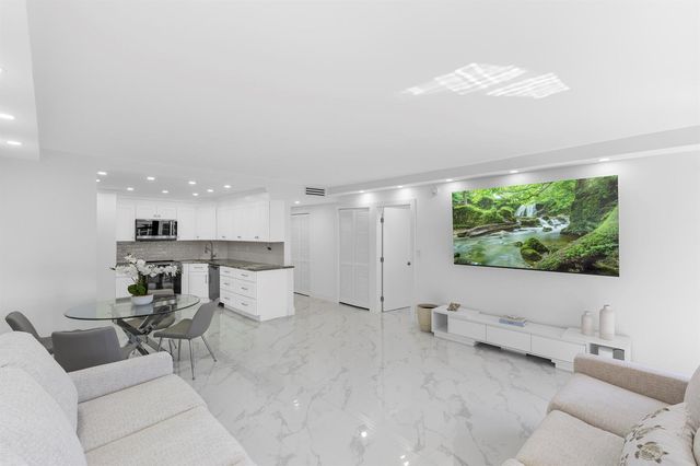 3800 Galt Ocean Drive 808, Fort Lauderdale, FL 33308
