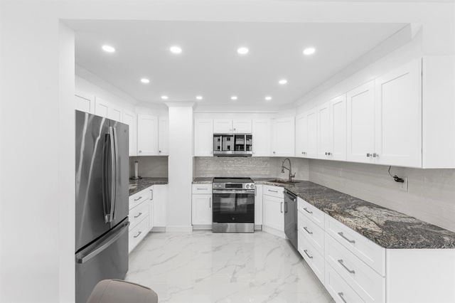 3800 Galt Ocean Drive 808, Fort Lauderdale, FL 33308