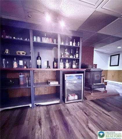 1275 West Macada Road, Bethlehem City, PA 18017