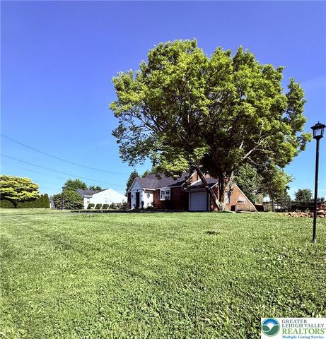 1275 West Macada Road, Bethlehem City, PA 18017