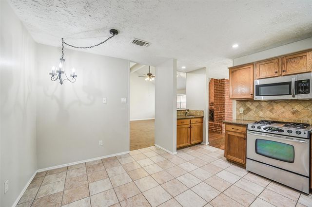 22422 Kenlake Drive, Katy, TX 77450