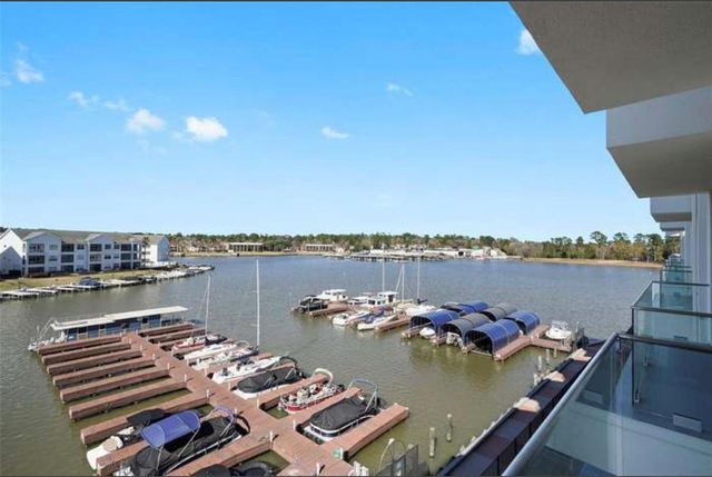 199 Waterpoint Court 102, Montgomery, TX 77356