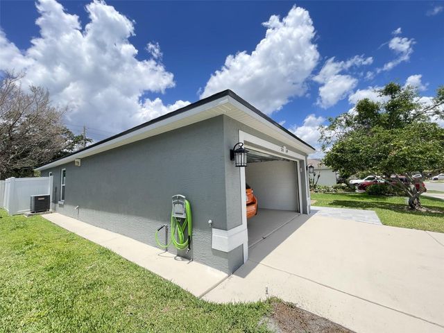 2869 FALLING TREE CIRCLE, Orlando, FL 32837
