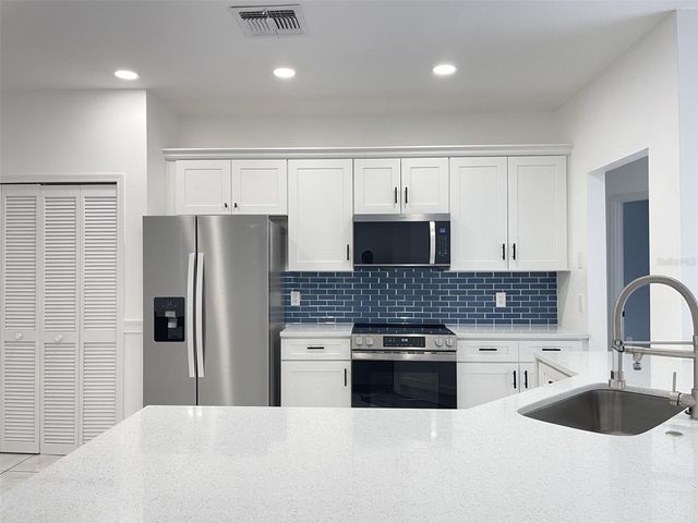2869 FALLING TREE CIRCLE, Orlando, FL 32837