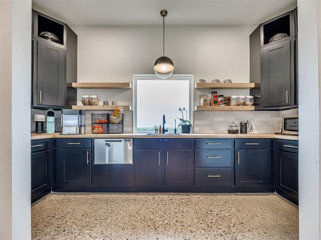 19050 Bobcat Ridge Court, Cashion, OK 73016