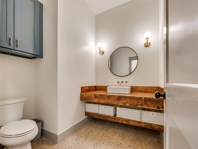19050 Bobcat Ridge Court, Cashion, OK 73016