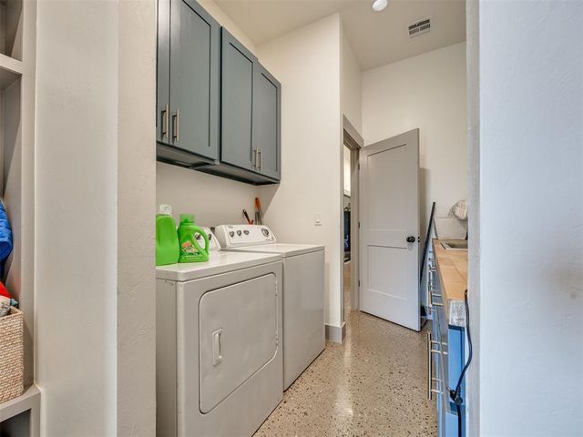 19050 Bobcat Ridge Court, Cashion, OK 73016