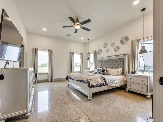 19050 Bobcat Ridge Court, Cashion, OK 73016