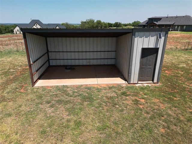 19050 Bobcat Ridge Court, Cashion, OK 73016