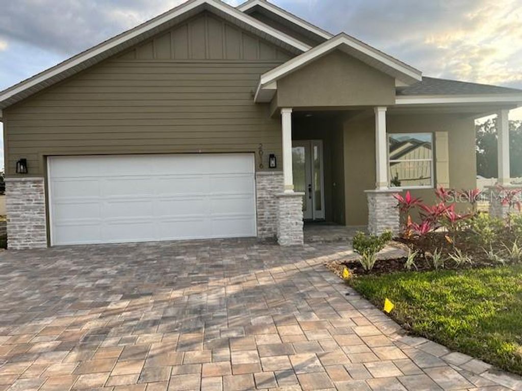 2016 MAVERICS DRIVE, Mulberry, FL 33860