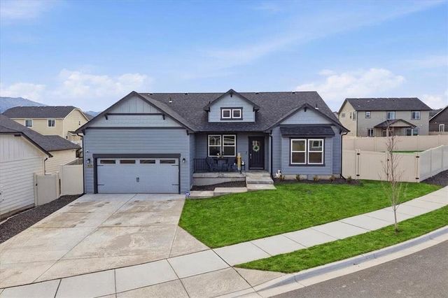 18240 E 17th Ave, Greenacres, WA 99016