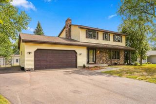 454 Oday Street S, Maplewood, MN 55119