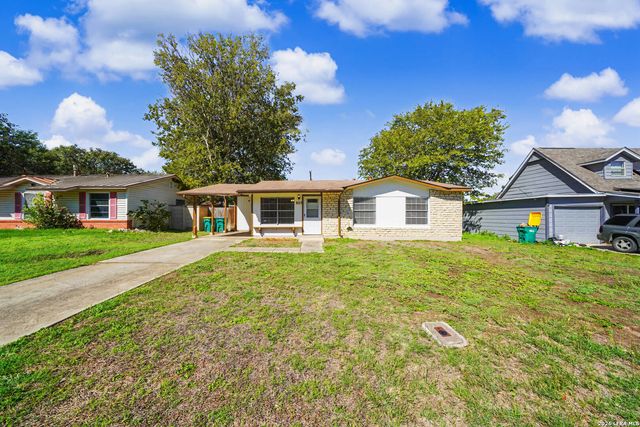 823 STRAIGHT LN, Universal City, TX 78148