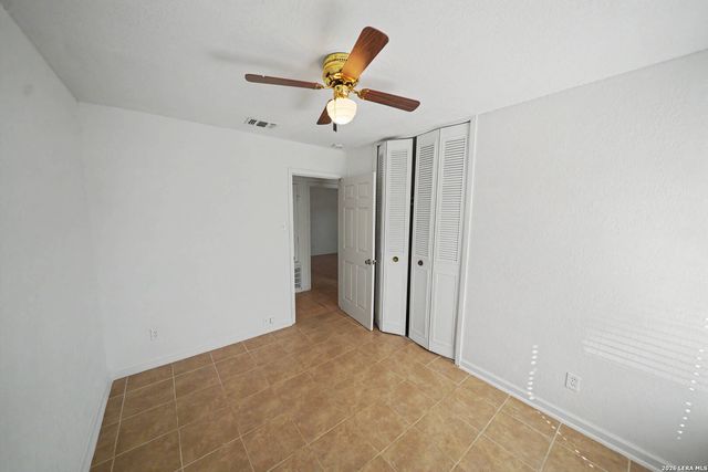 823 STRAIGHT LN, Universal City, TX 78148