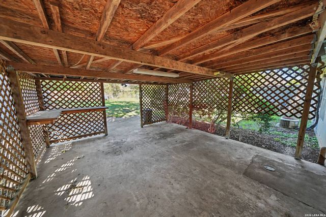 823 STRAIGHT LN, Universal City, TX 78148
