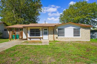 823 STRAIGHT LN, Universal City, TX 78148