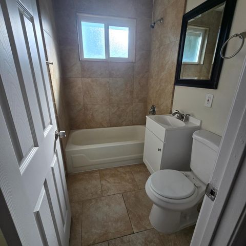 4546 N Fresno Street, Fresno, CA 93726