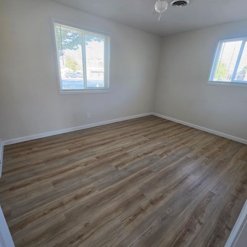 4546 N Fresno Street, Fresno, CA 93726
