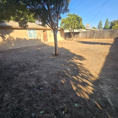 4546 N Fresno Street, Fresno, CA 93726