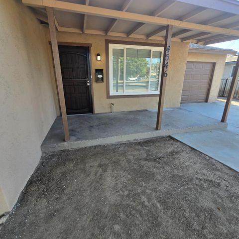 4546 N Fresno Street, Fresno, CA 93726