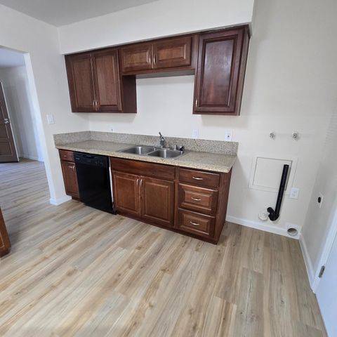 4546 N Fresno Street, Fresno, CA 93726