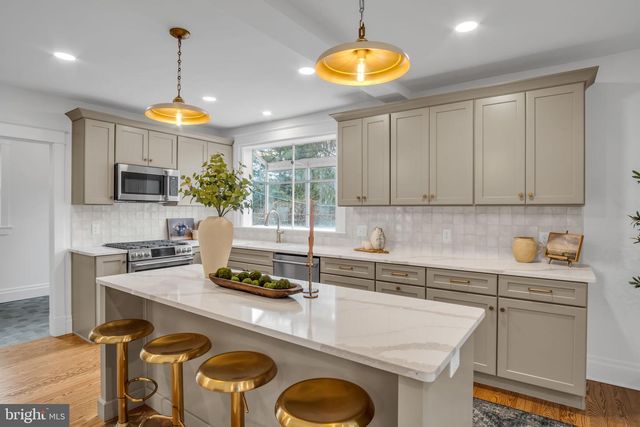159 N 25TH ST, Camp Hill, PA 17011