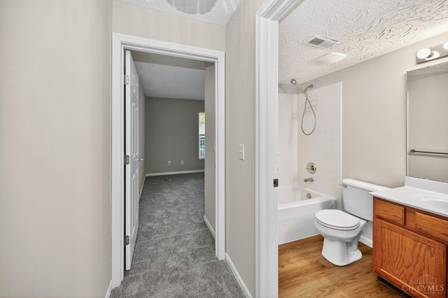 101 Logsby Place, Milford, OH 45150