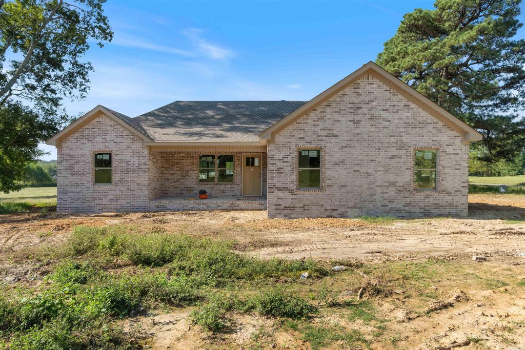 1144 Lemay Rd, Lonoke, AR 72086