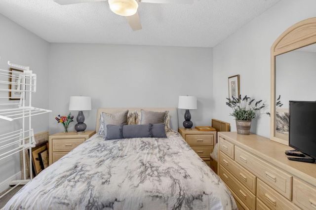 5374 Venetia Court E, Boynton Beach, FL 33437