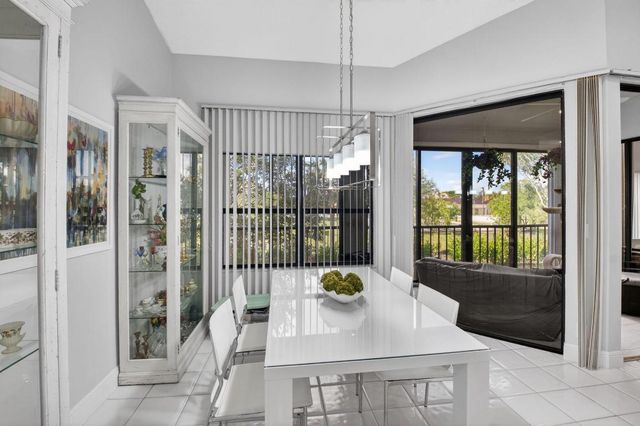 5374 Venetia Court E, Boynton Beach, FL 33437