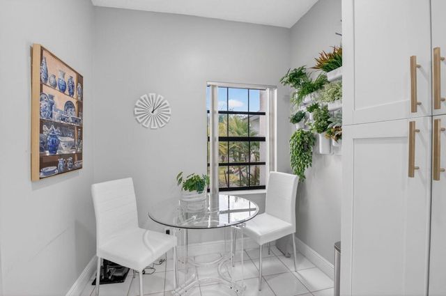 5374 Venetia Court E, Boynton Beach, FL 33437