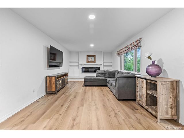 6286 S Benton Way, Littleton, CO 80123