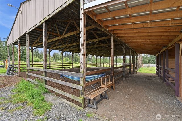 25017 Orting Kapowsin Highway E, Graham, WA 98338