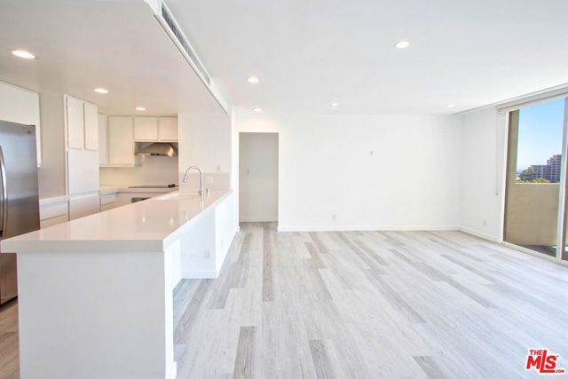 2170 Century Park East 1407, Los Angeles, CA 90067