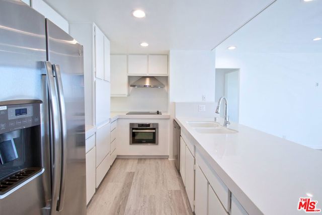 2170 Century Park East 1407, Los Angeles, CA 90067