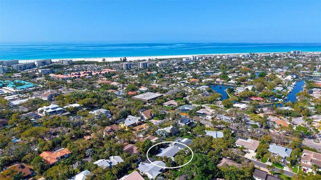 5345 SIESTA COURT, Sarasota, FL 34242