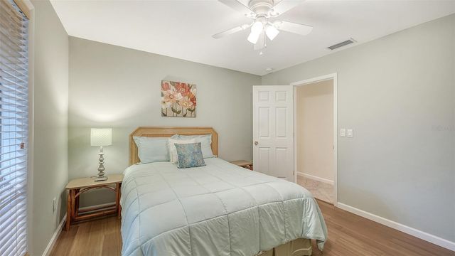 5345 SIESTA COURT, Sarasota, FL 34242