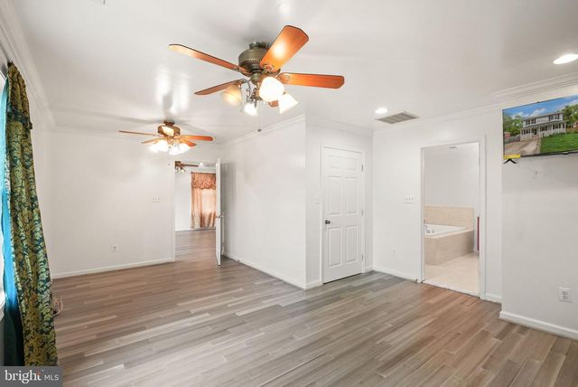 7726 AMHERST DR, Manassas, VA 20111