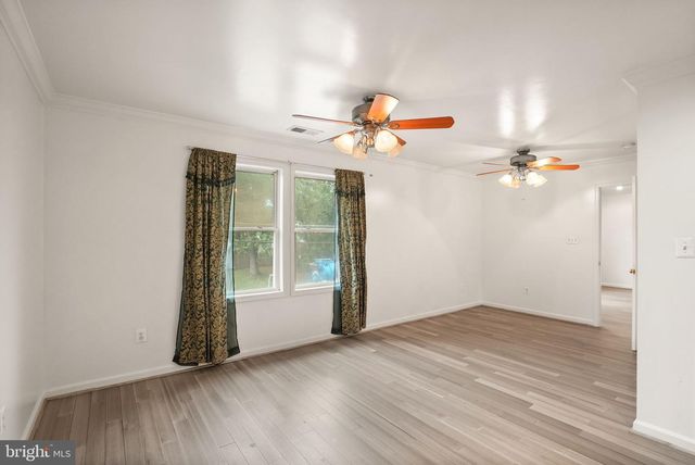 7726 AMHERST DR, Manassas, VA 20111