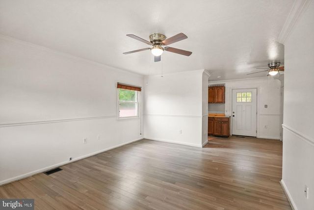 7726 AMHERST DR, Manassas, VA 20111