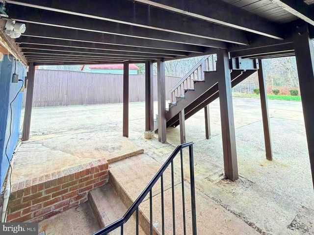 7726 AMHERST DR, Manassas, VA 20111